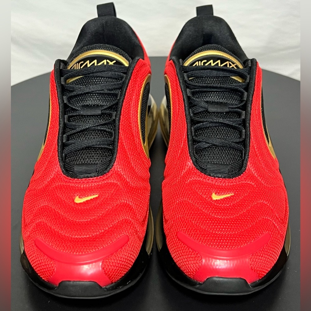 Nike Red and Gold Air Max 720 Sneakers Shoes Sporty Activewear Athletic Gym Run - Picture 4 of 15